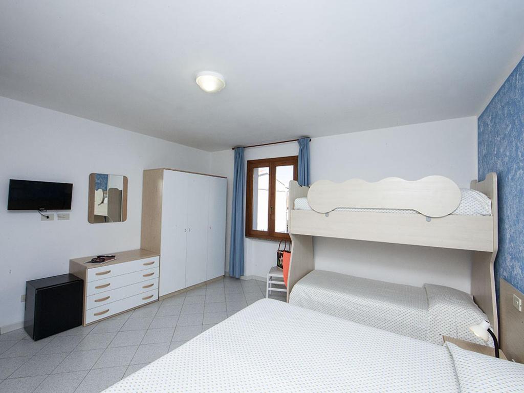 Hotel Aurora Chiessi Екстериор снимка